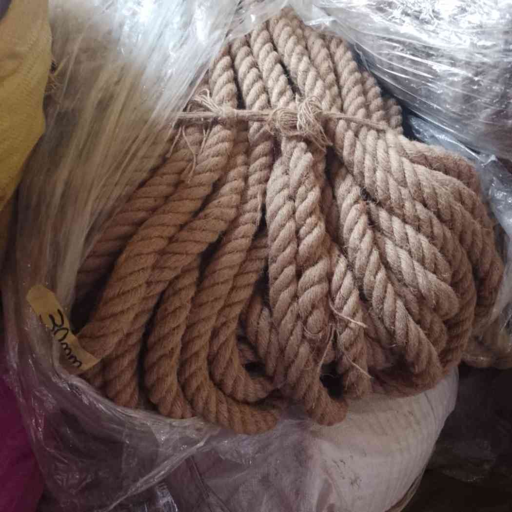 c40d8cef-3bd4-4e20-a1cf-d575561f4c0b_optimized Manila Rope – 30mm